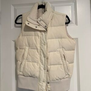 Banana Republic Off-White Puffer Vest